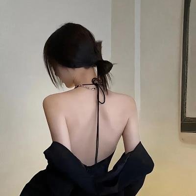 骇故事之女舍惊魂